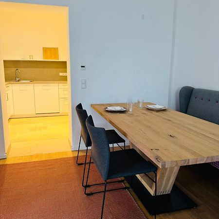 Greenhouse Apartment Am Stadtplatz 티트모닝 외부 사진